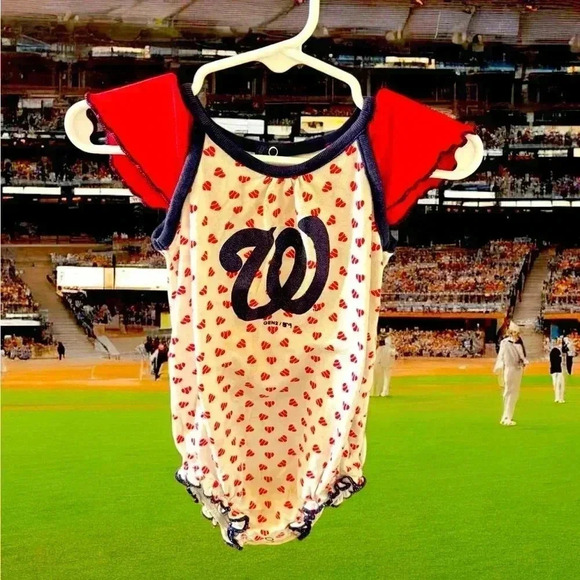 MLB Authentic Washington Nationals 12 mo onesie Discount w bundling! - Picture 1 of 3